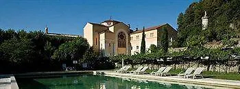 Hotellerie Notre Dame De Lumieres 3*